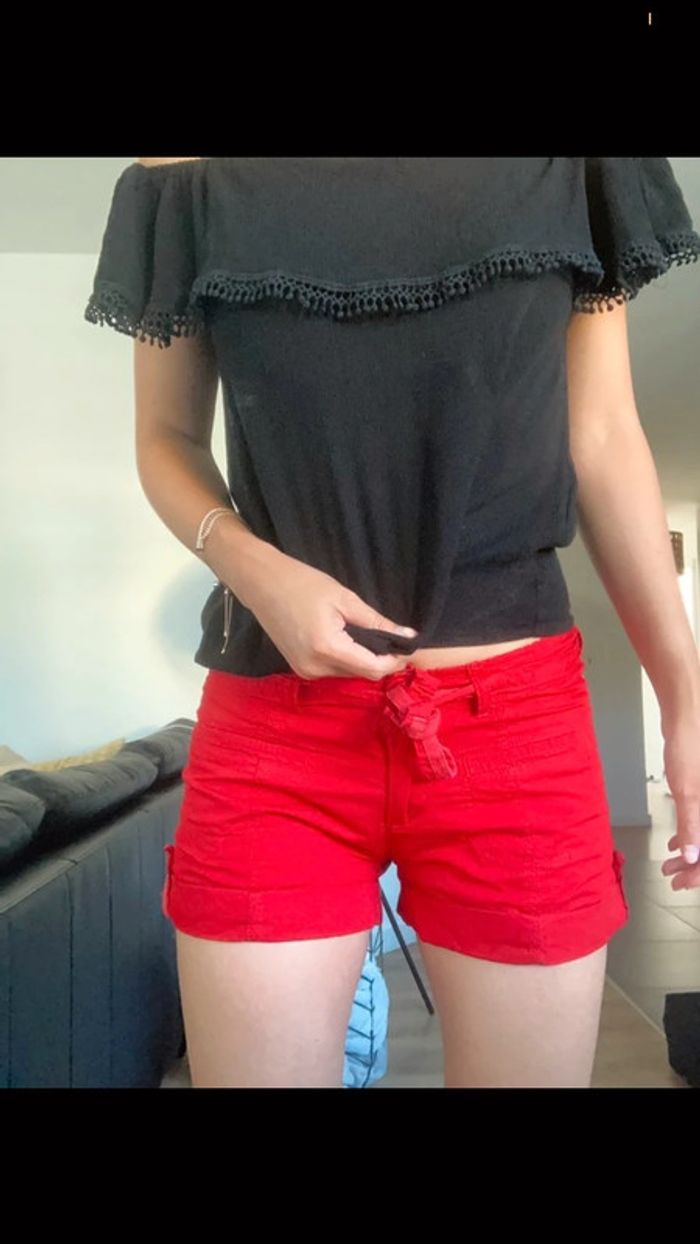 Short rouge - photo numéro 2