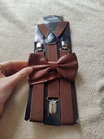 Bretelles + nœud papillon marron