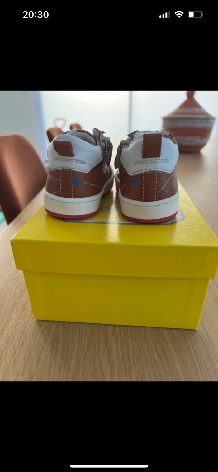 Chaussures bébé avion - photo numéro 3