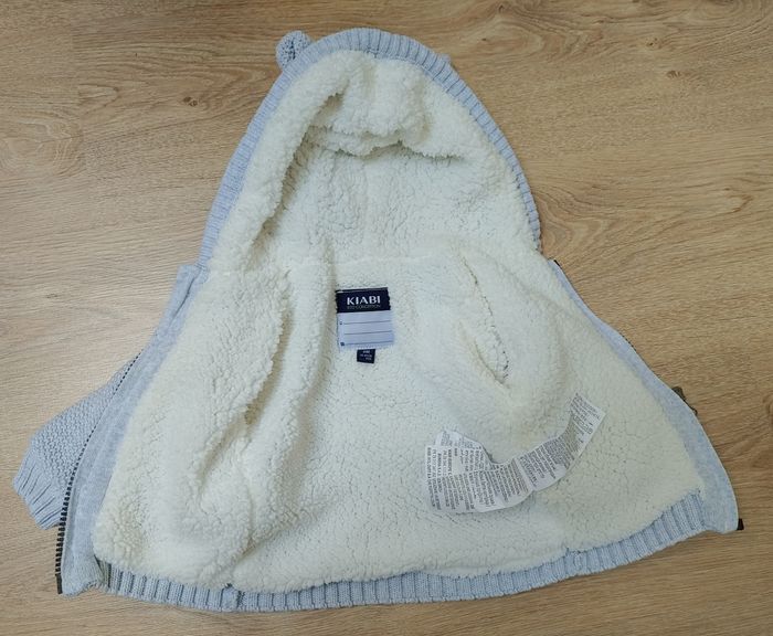 Gilet très chaud taille 6 mois - photo numéro 2