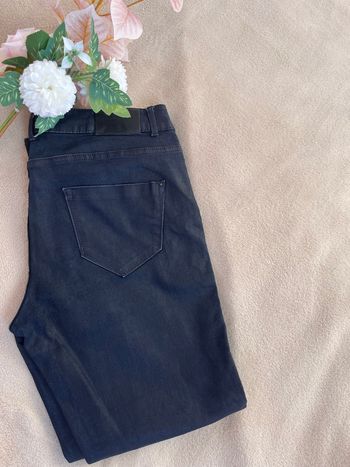 Jean style « métallisé » Zara pour femme 