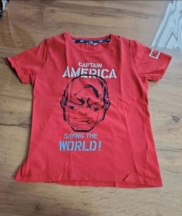 T-shirt captain américa 8 ans