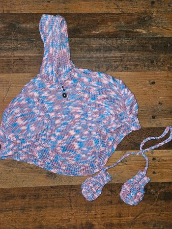 Poncho tricoté main 12/18mois