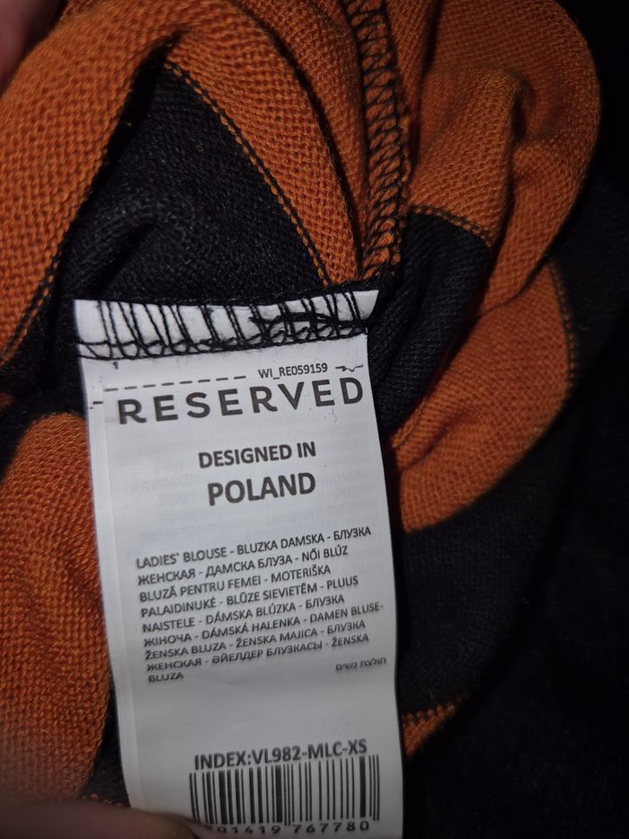 Pull orange et noir - photo numéro 7