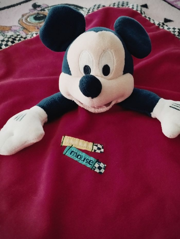 Doudou carré Mickey mousse - photo numéro 2