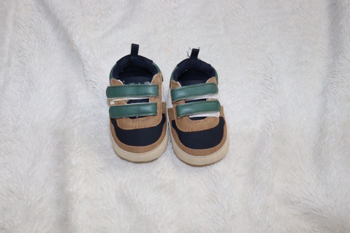 Lot de chaussure taille 6/9mois
