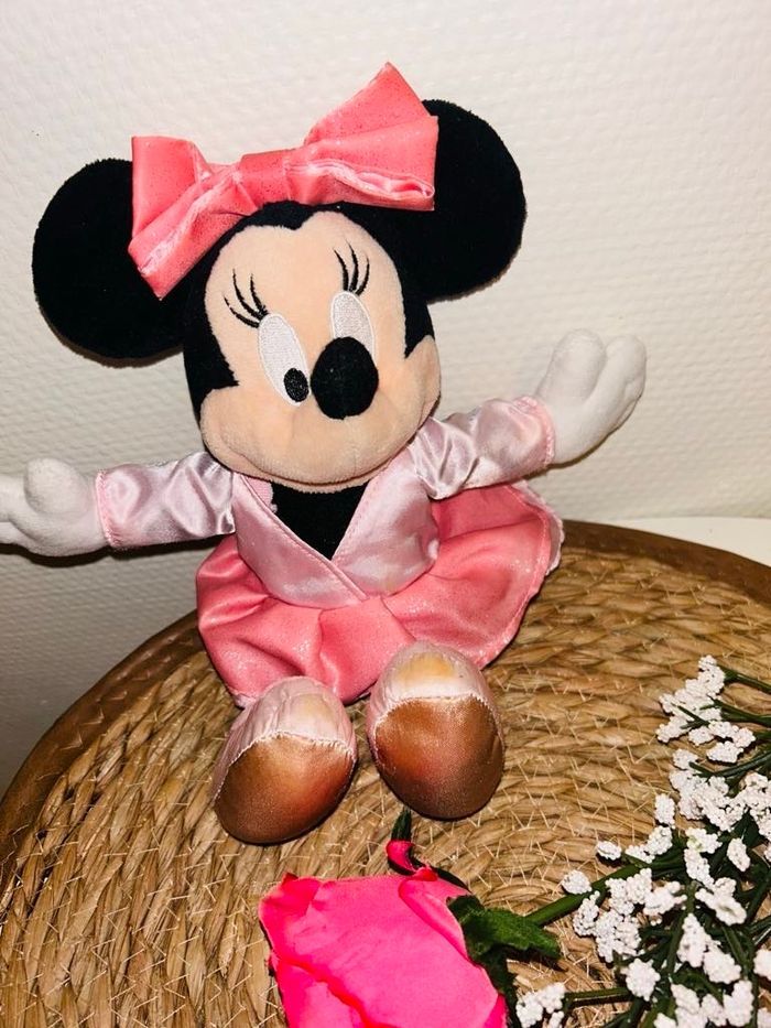 Peluche minnie Disney - photo numéro 1
