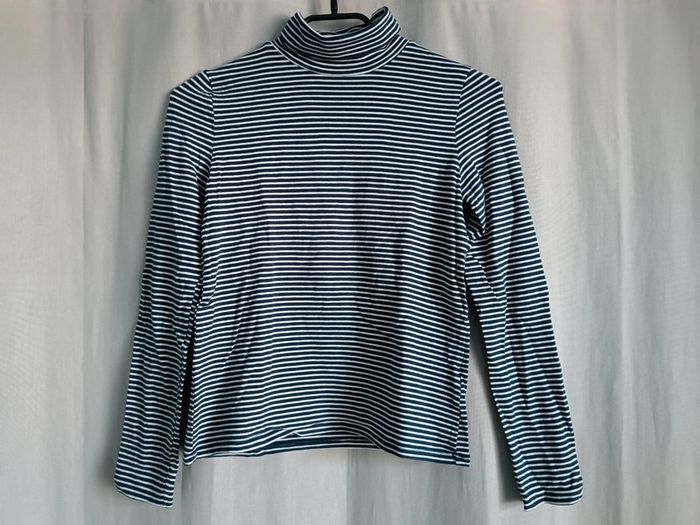 Sous pull bleu et blanc