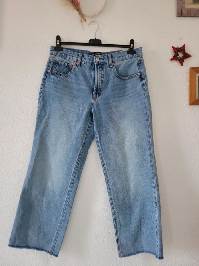 Jean femme Stradivarius taille 42