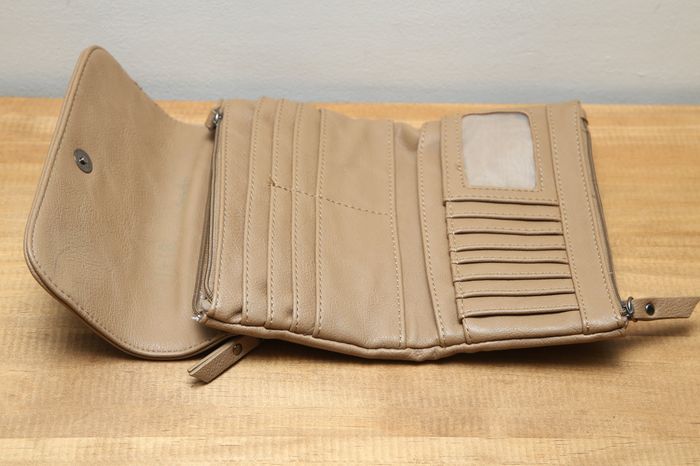 Portefeuille - photo numéro 2