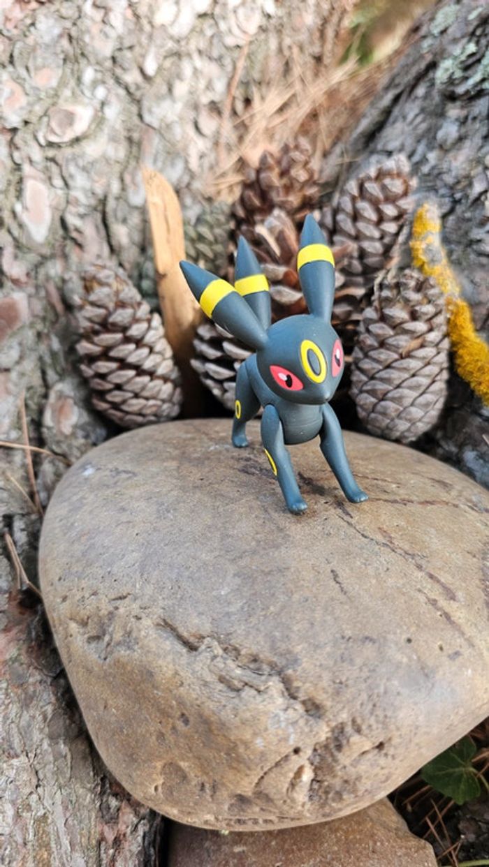 Super figurine Pokemon Nintendo tomy noctali - photo numéro 2
