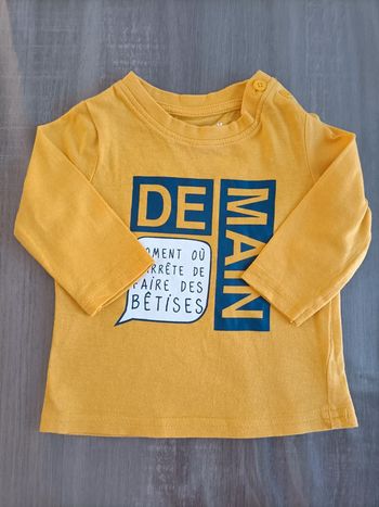 T Shirt manches longues jaune Gémo 3 mois
