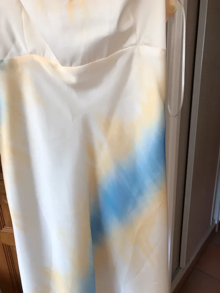 Robe Zara en XS - photo numéro 2