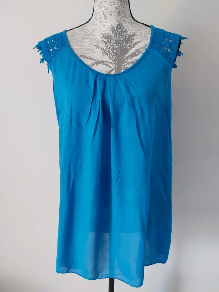Haut fantaisie bleu