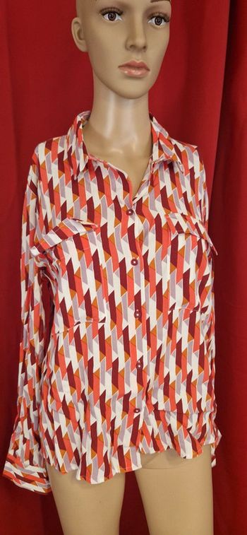 Jolie chemise colorée taille 36