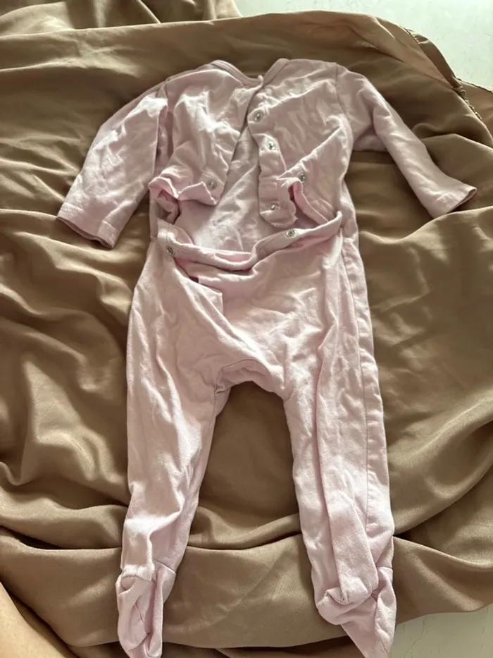 Lot de 3 pyjamas fin fille 6 mois - photo numéro 15