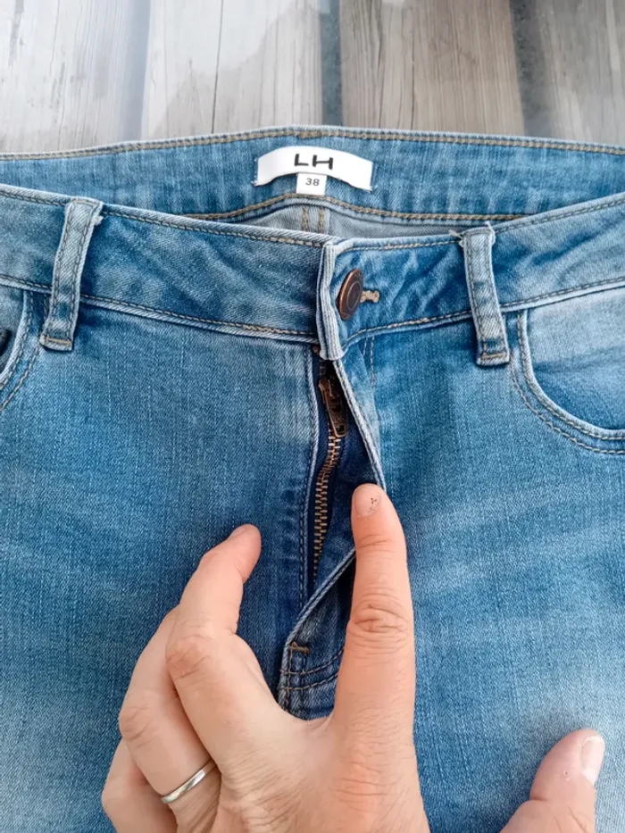 Jean femme Taille 38 tbe - photo numéro 3