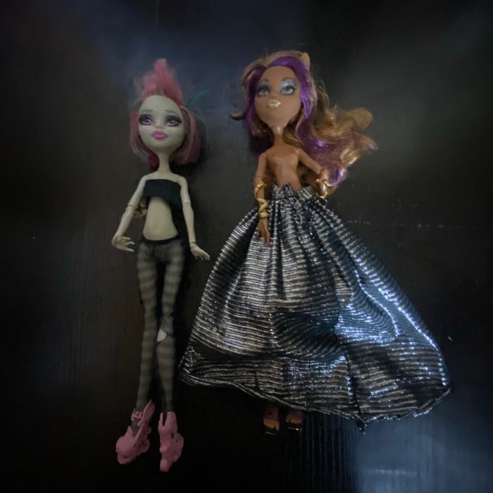Lot 2 Monster high