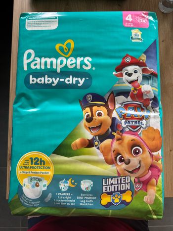 Couches pampers baby dry pat patrouille