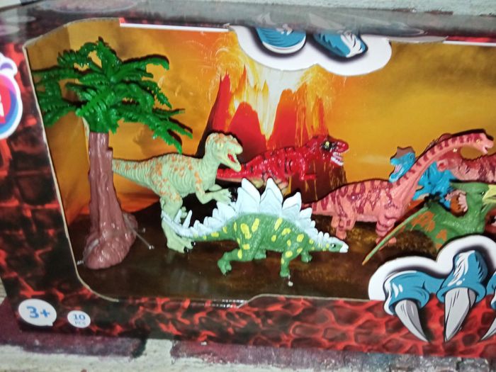 Coffret dinosaures - photo numéro 4