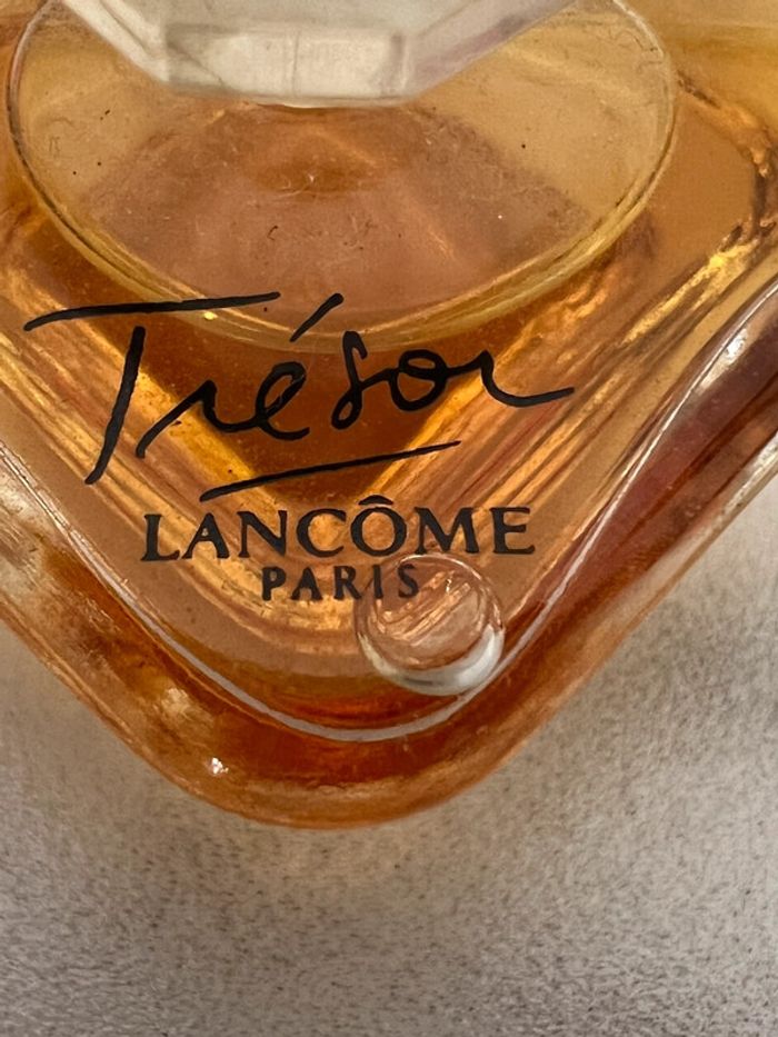 Miniature parfum Lancôme Trésor - photo numéro 2