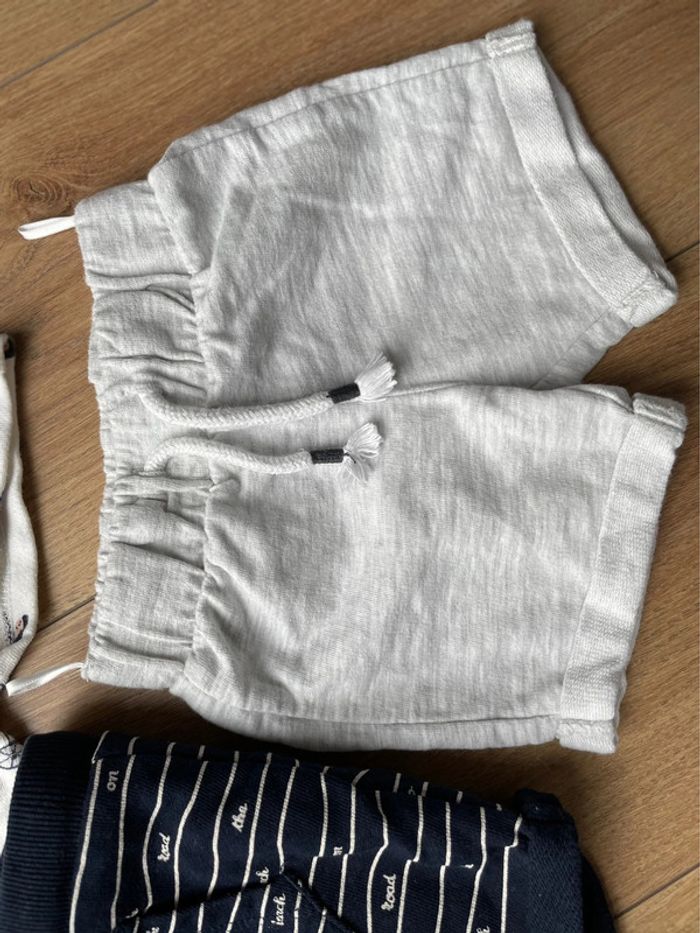 Lot vêtements 3 short garçon pantacourt été printemps 9mois - photo numéro 2