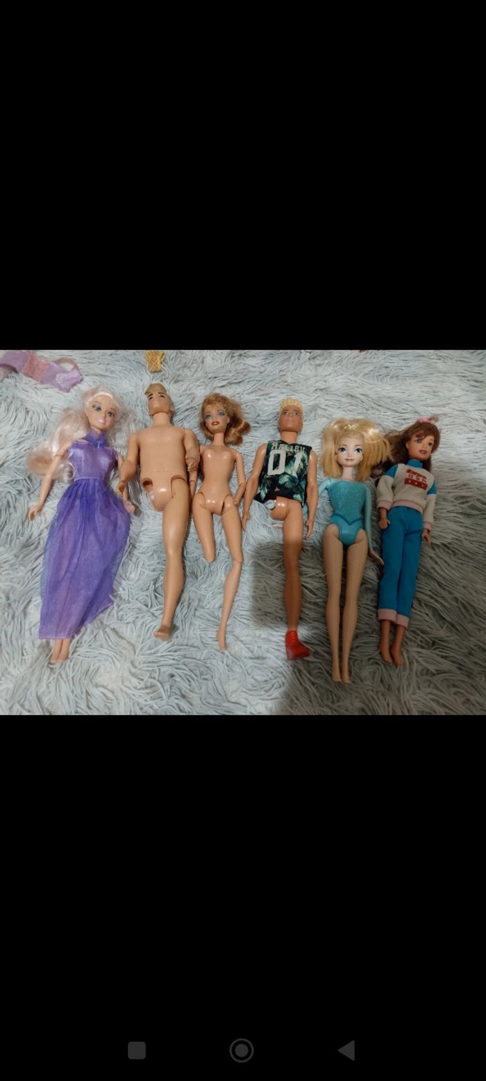 Lot de barbies et accessoires - photo numéro 7