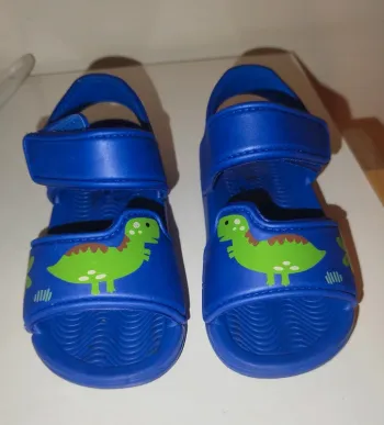Sandales Taille 22/23