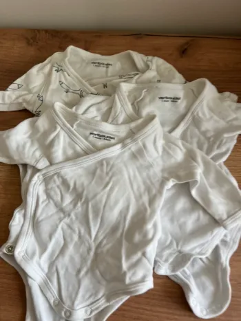 Lot de 3 bodies bébé manches longues Vertbaudet – taille 1 mois (54 cm)