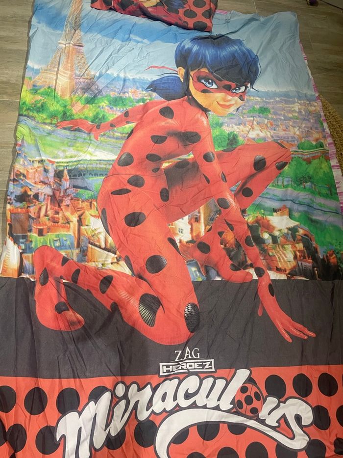 Parure de lit Miraculous ladybug - photo numéro 2