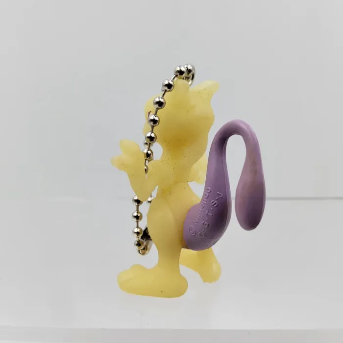 Keychain Figure Pokemon Holder – Mewtwo Glow in Dark - photo numéro 2