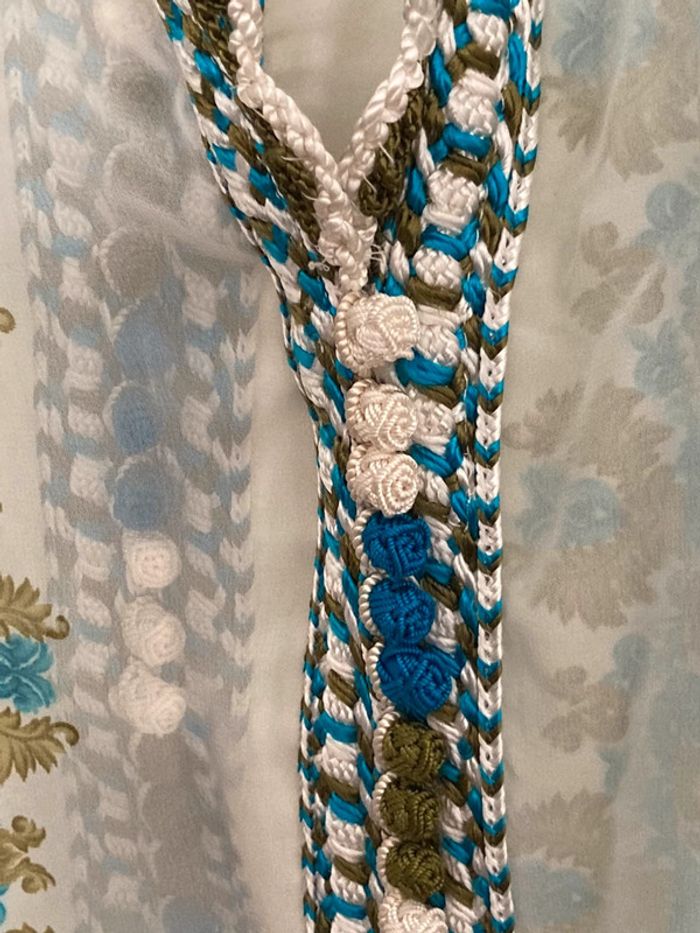 Djellaba / vêtement de cérémonie blanc et bleu 38 / 40 - photo numéro 6