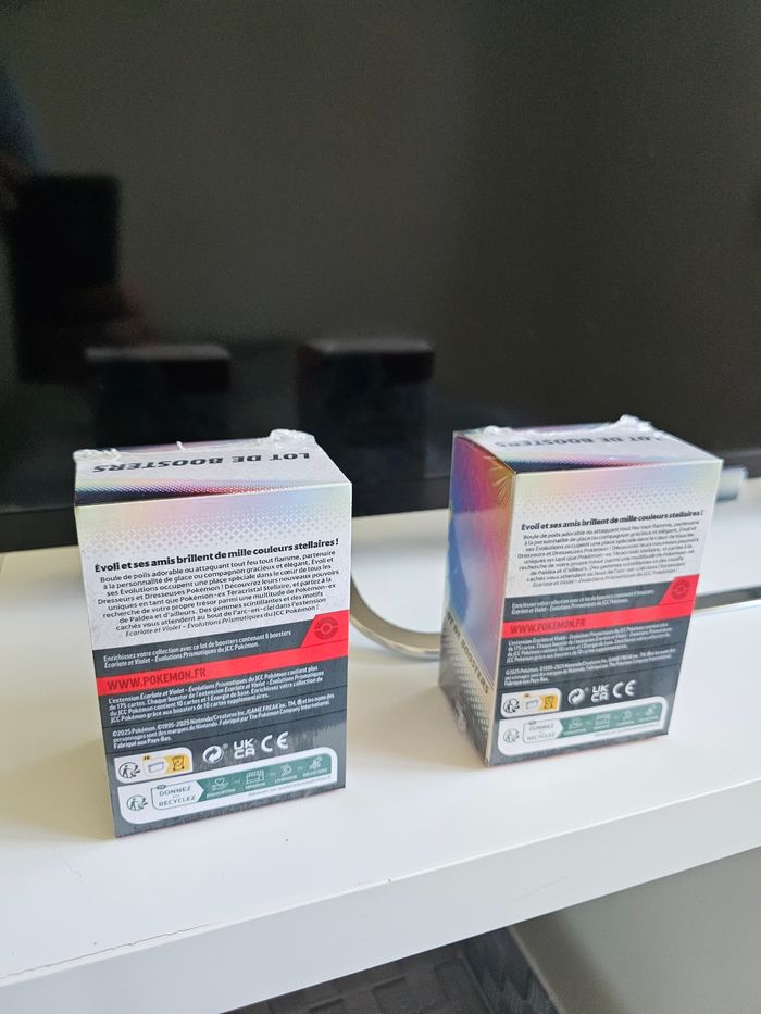 Bundle Pokemon 8.5 Évolution Prismatiques - photo numéro 4