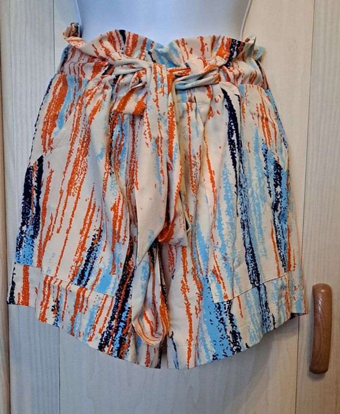 Short shein taille haute coloré taille s