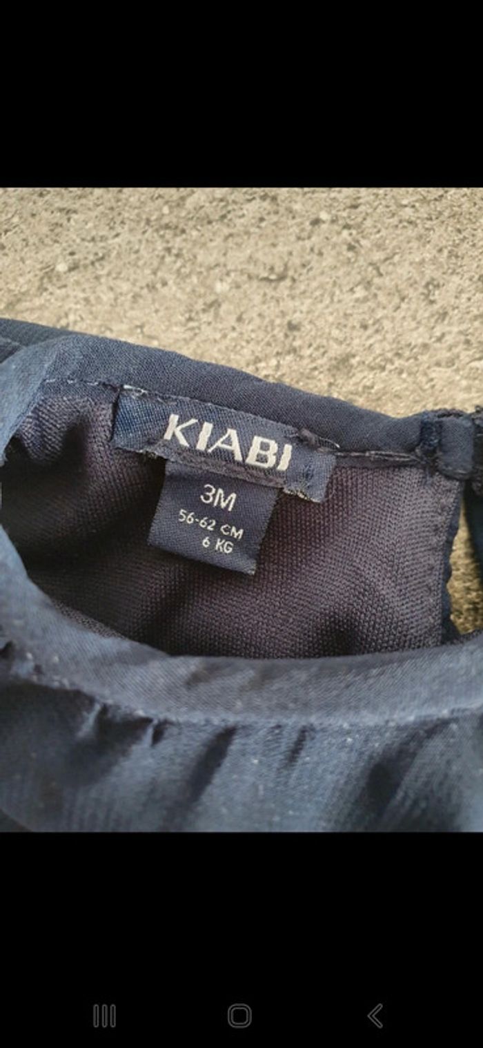 Robe. - photo numéro 3