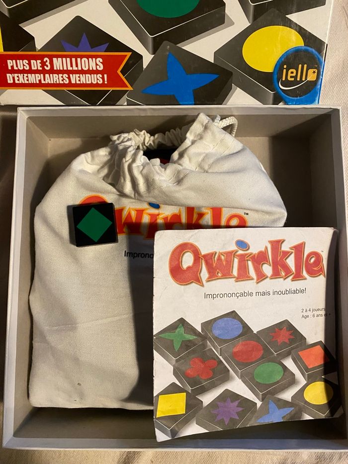 Jeu qwirkle grandes tuiles - photo numéro 3