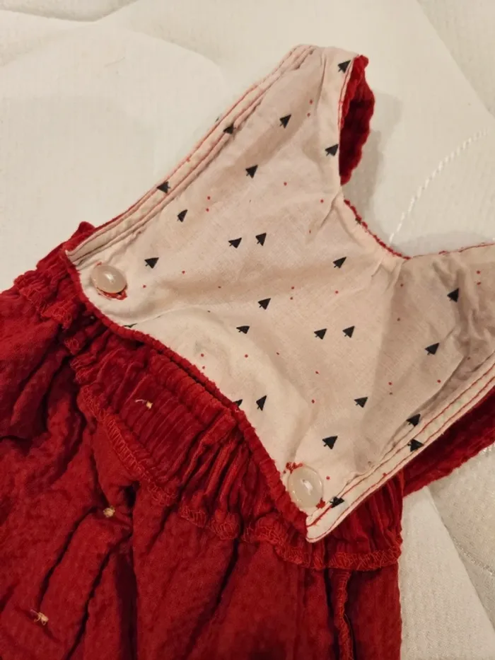 Robe rouge type velours - photo numéro 4