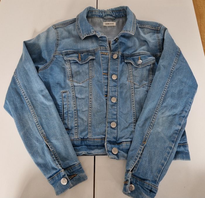 Veste en jeans.