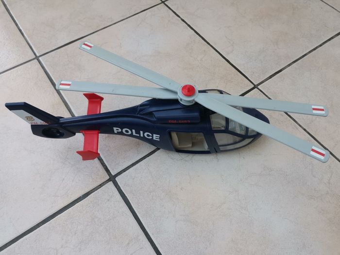 Jouet hélicoptère Police - photo numéro 2