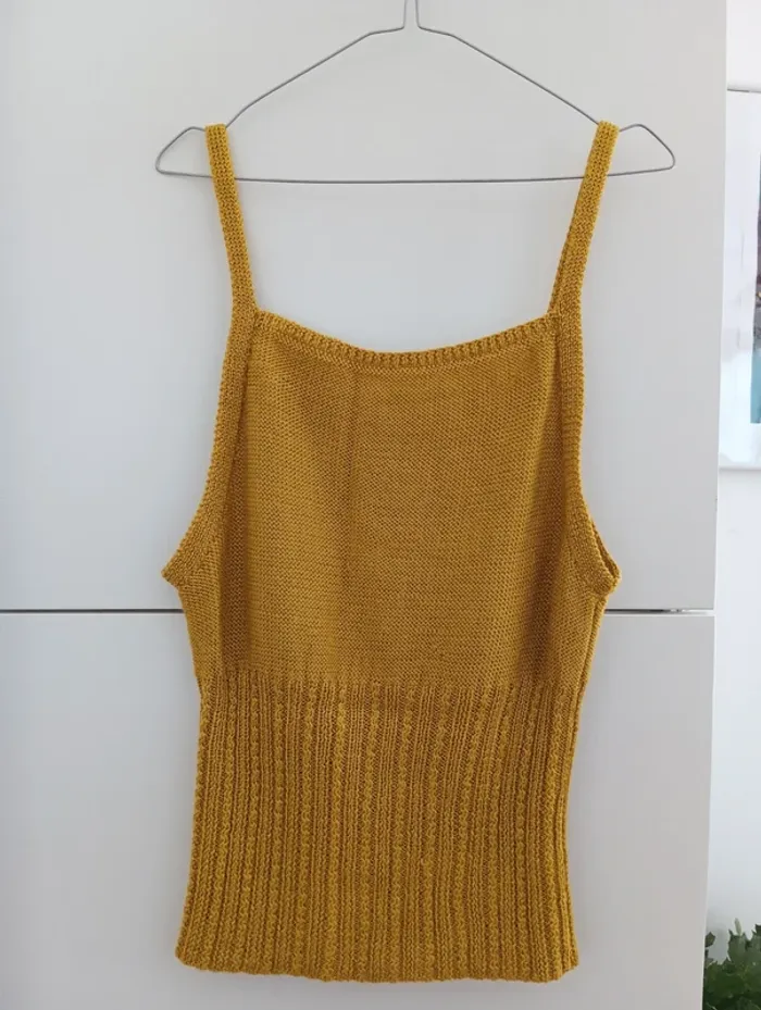Top débardeur en tricot moutarde vintage - photo numéro 6