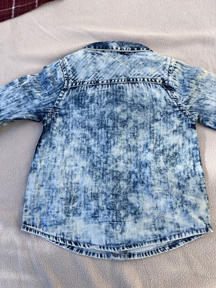 Lot de 2 chemises garçon taille 6 mois  manches longues . - photo numéro 8