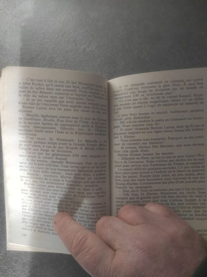 Les Cantos d'Hypérion Hypérion 1 Dan Simmons - Pocket 1995 - photo numéro 4