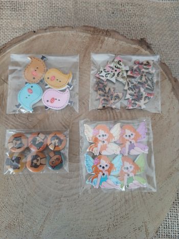 Lot de 4 sachets de boutons en bois