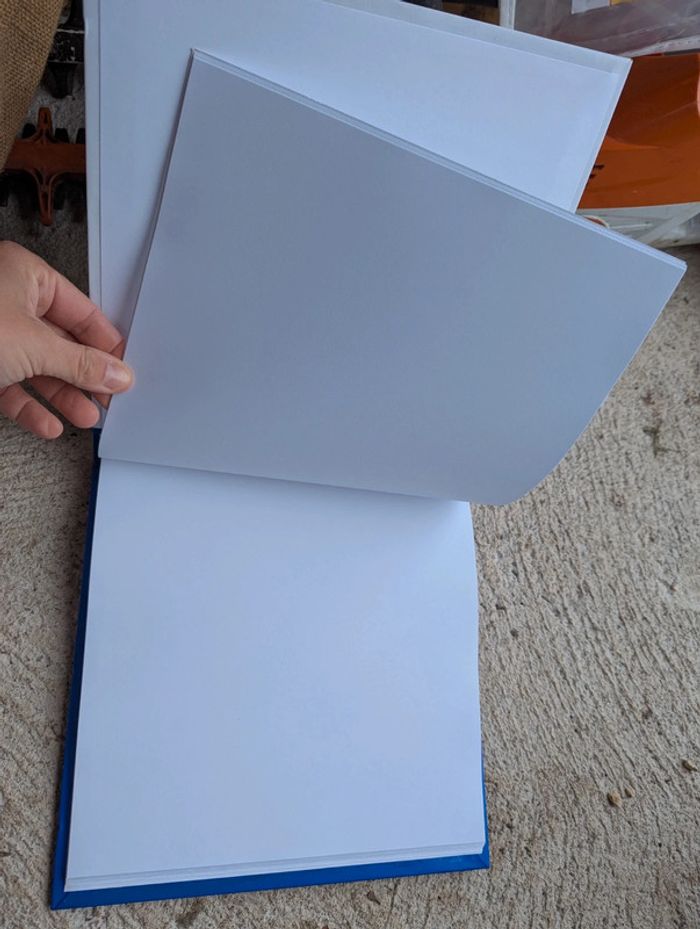 Cahier - photo numéro 3
