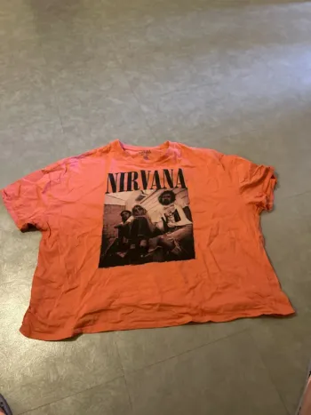 TEE shirt nirvâna