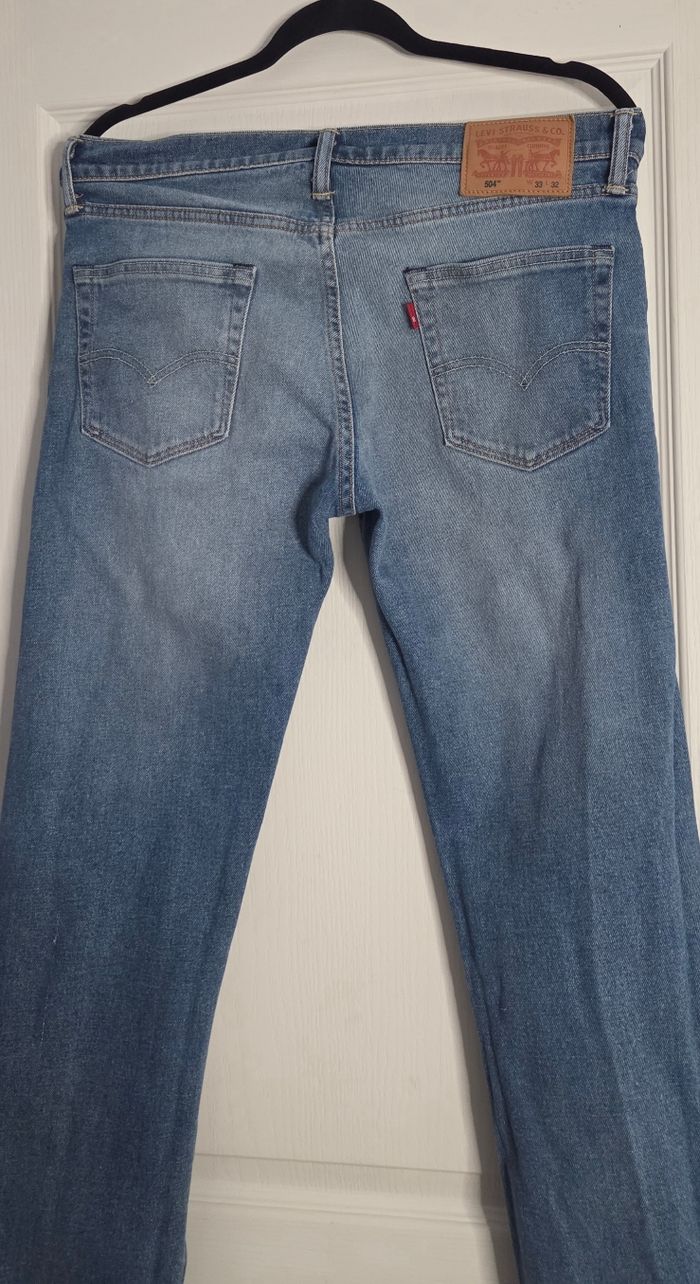 Jean Levi’s 504™ – coupe droite vintage – style boyfriend – excellent état - photo numéro 4