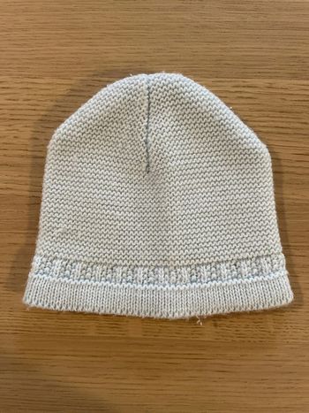 Bonnet bleu ciel naissance