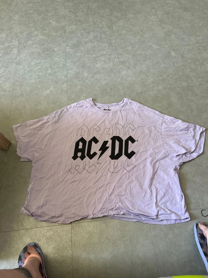 TEE shirt ac dc - photo numéro 2