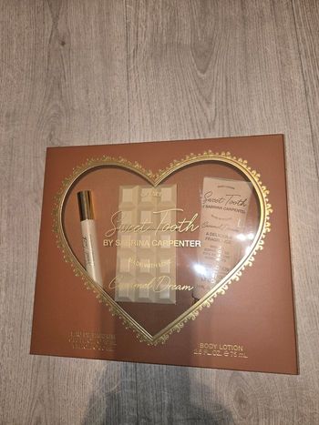 Coffret sabrina carpenter caramel dream neuf