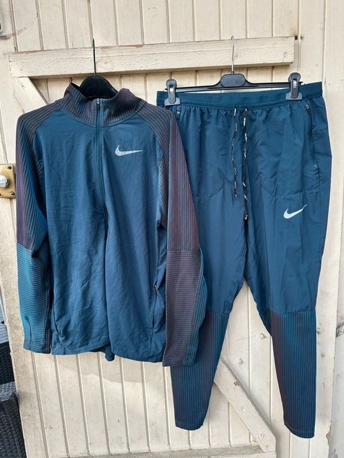 Ensemble Nike running future fast ( zabuza )